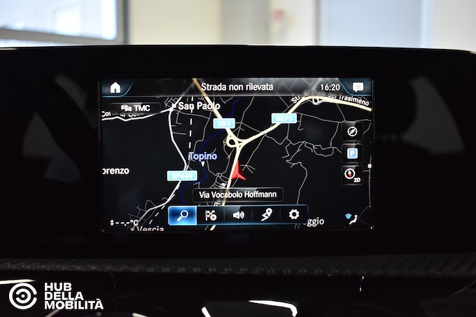 MERCEDES-BENZ A 180 d Business Extra